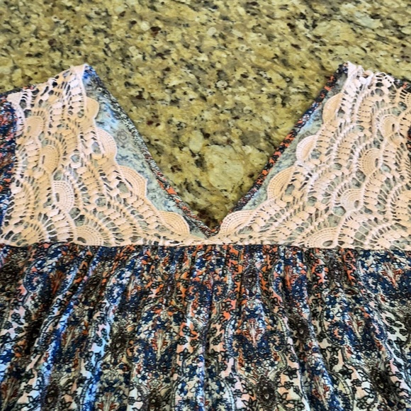 Self esteem lace boho top - Picture 2 of 4